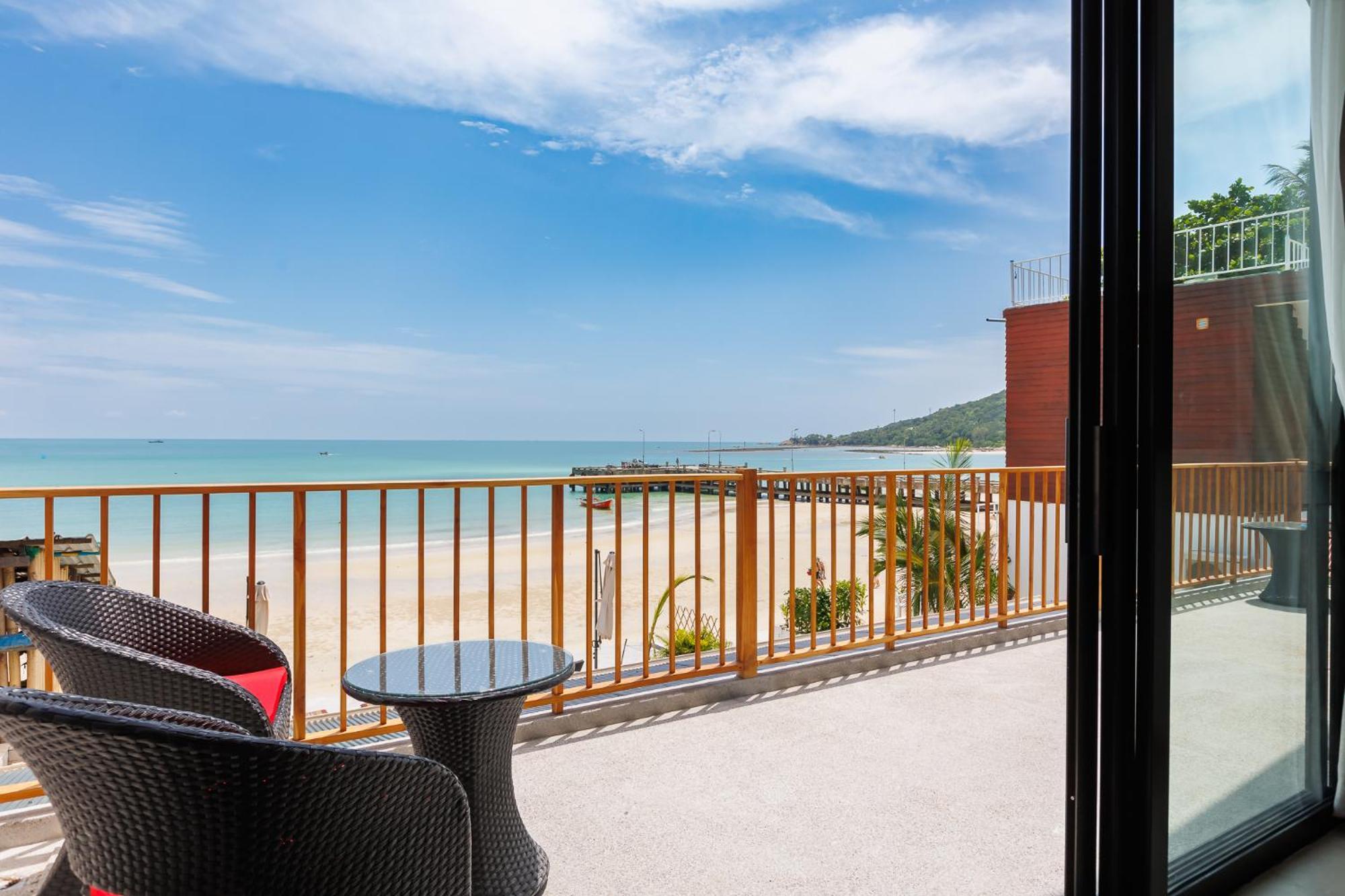 Zivilla Private Pool Beachfront 別墅 Chaloklum