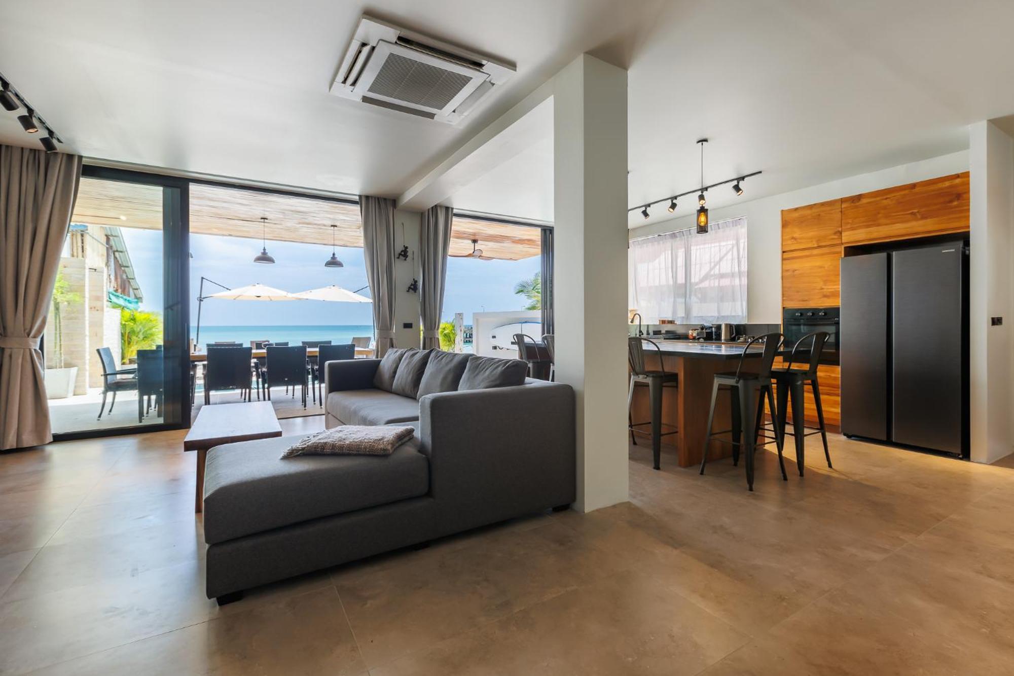 Zivilla Private Pool Beachfront 別墅 *